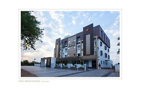 Hotel Grand Paradise Oddanchatram 2*